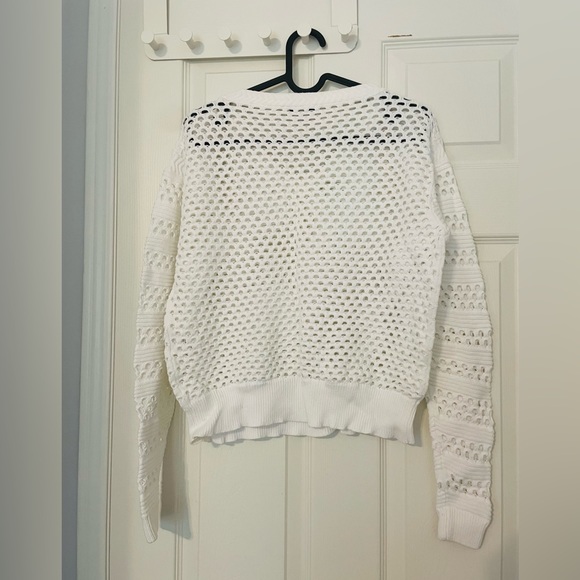Aritzia BABATON Davey Vneck Crochet Sweater - Picture 7 of 9